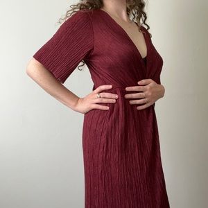 Burgundy midi dress with front slit